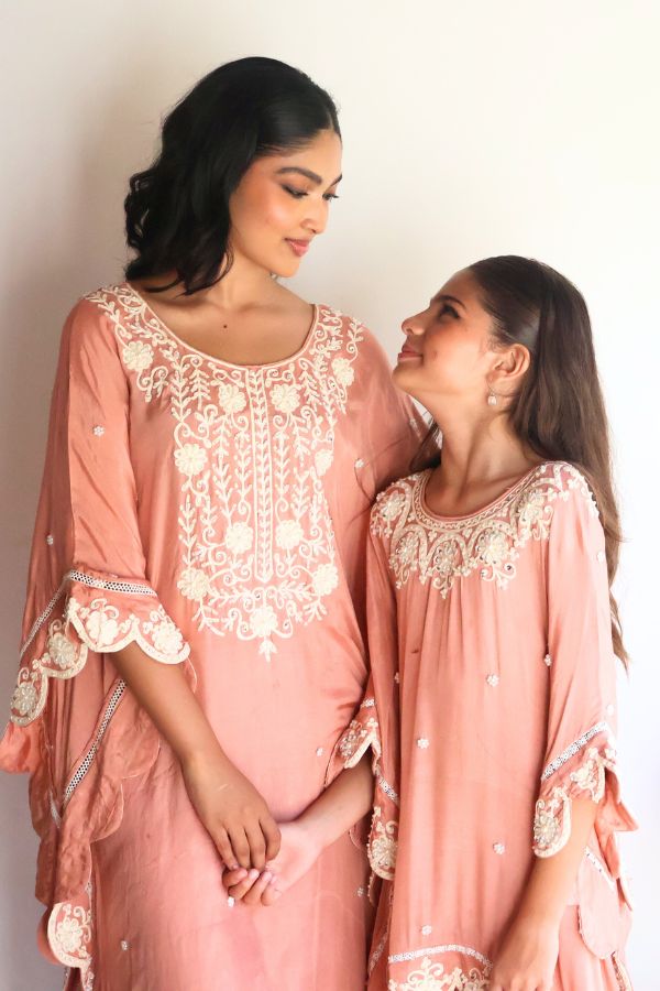 Laya Aari Luxe - 2 Piece Set