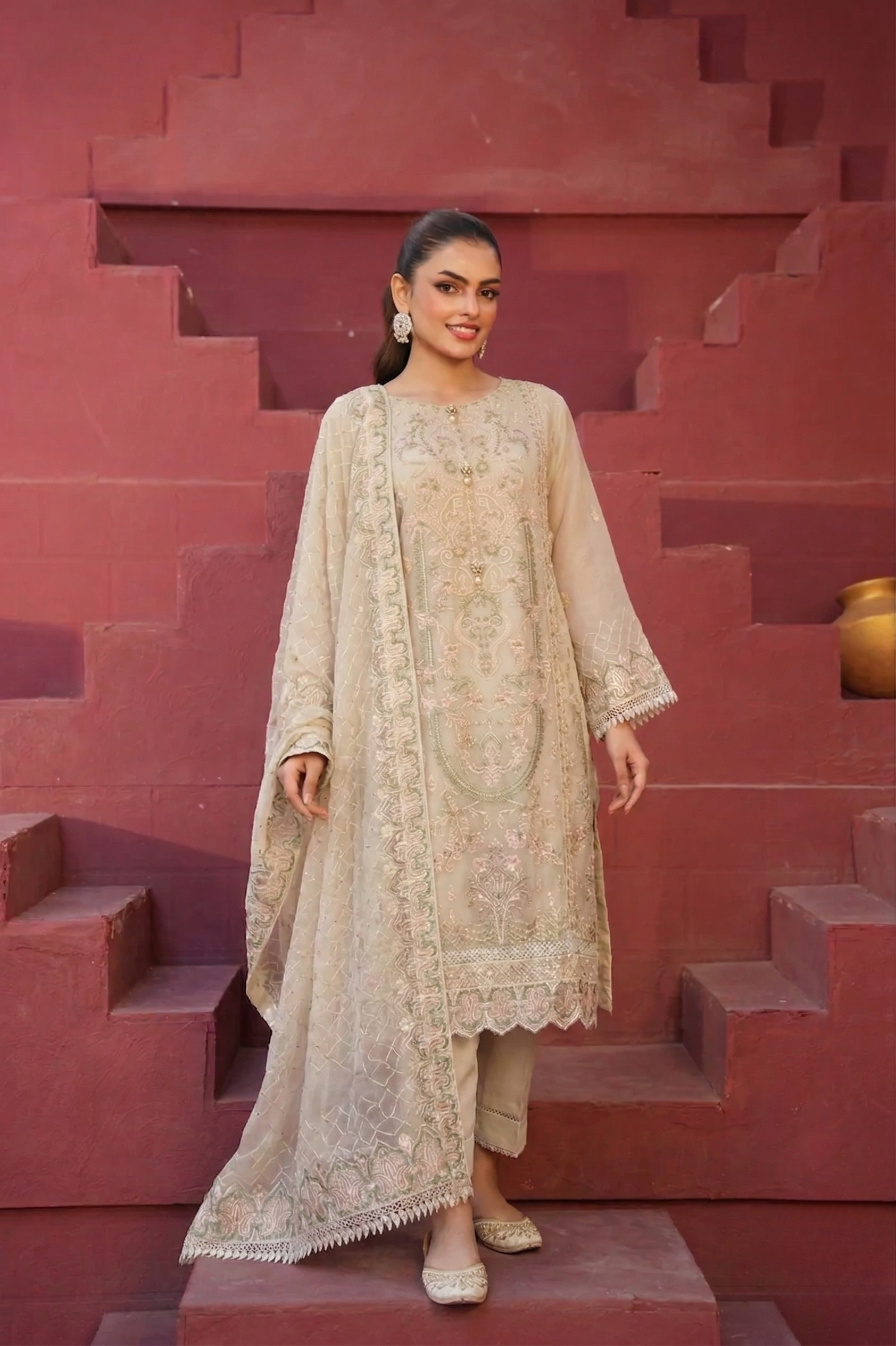 Areeba Chiffon 3 Piece Set - Pearl White